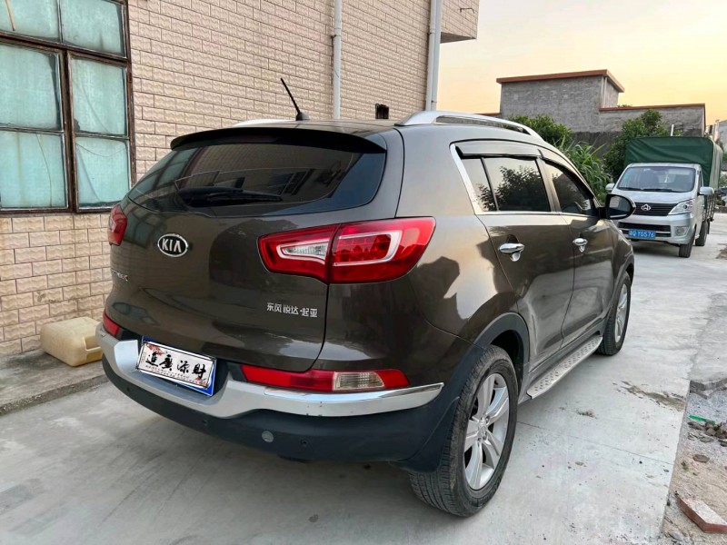 北京13年起亚智跑4