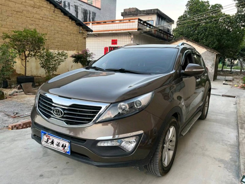 北京13年起亚智跑3