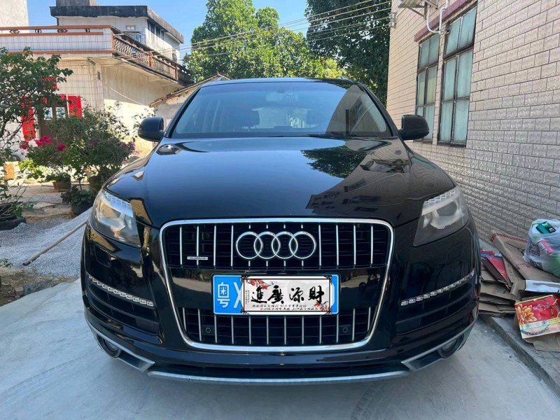 北京13年奥迪Q79