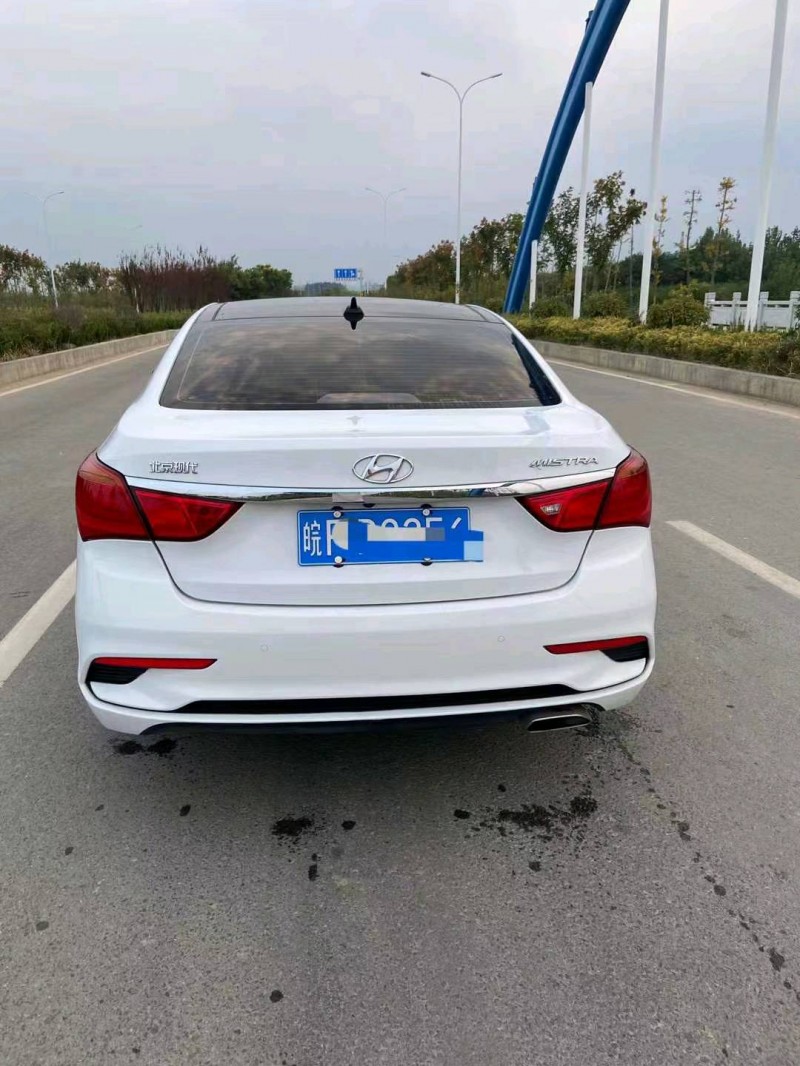 淮南20年现代名图5