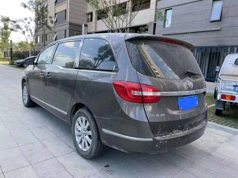 淮南18年别克GL87