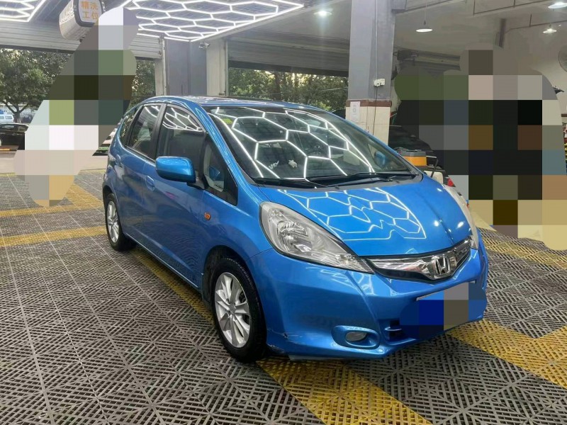 广州12年本田飞度2