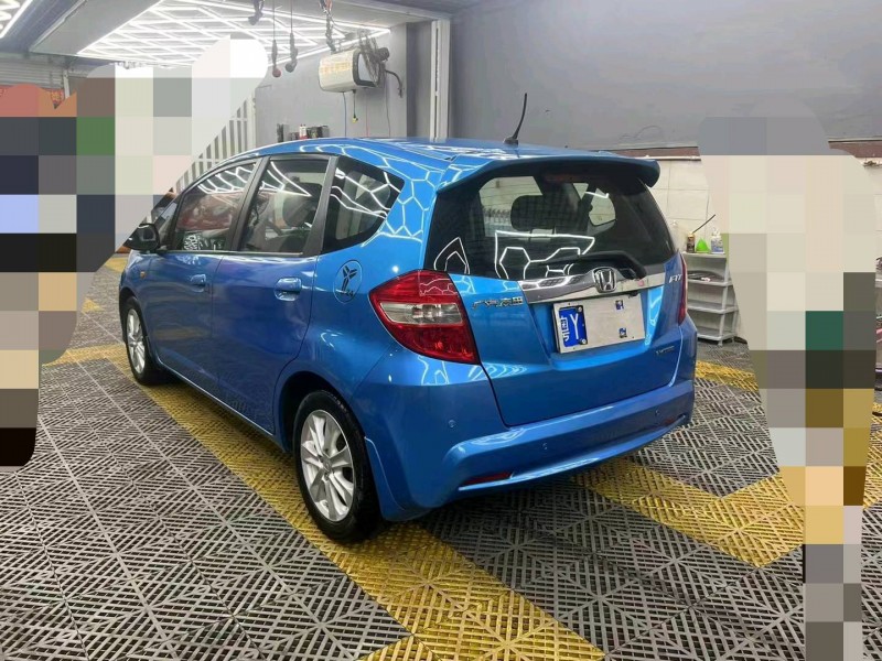 广州12年本田飞度8