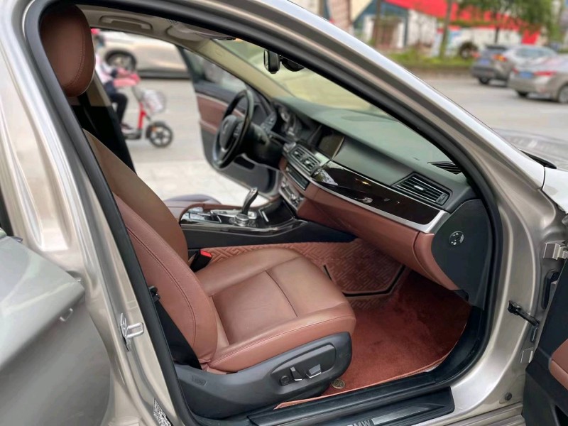 北京17年宝马5系6