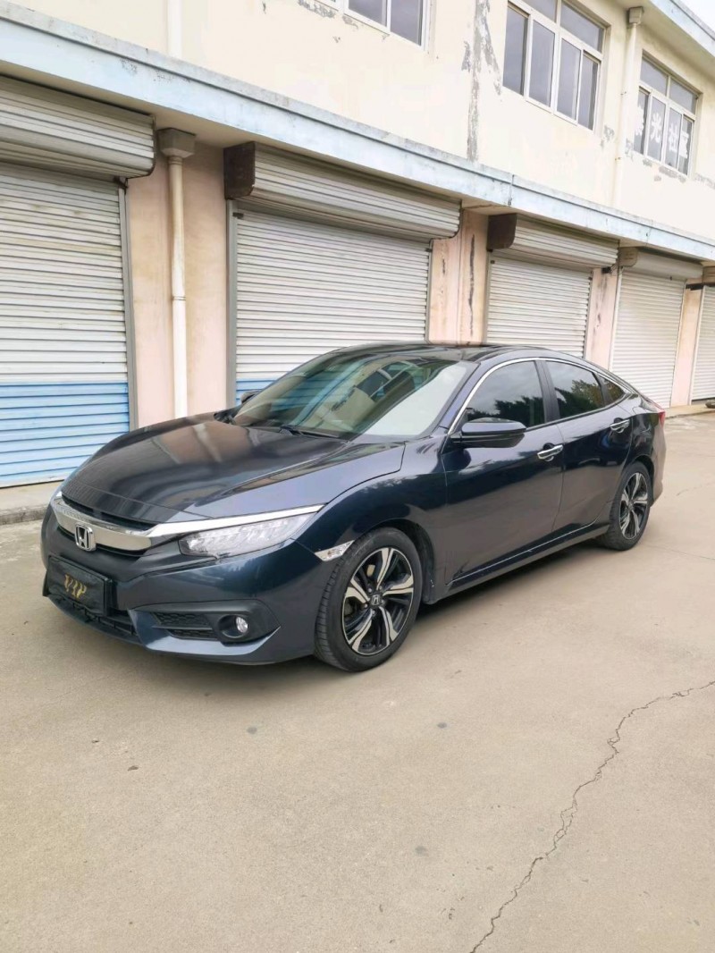 潍坊17年本田思域7