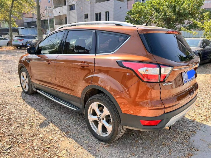 广州18年福特翼虎5