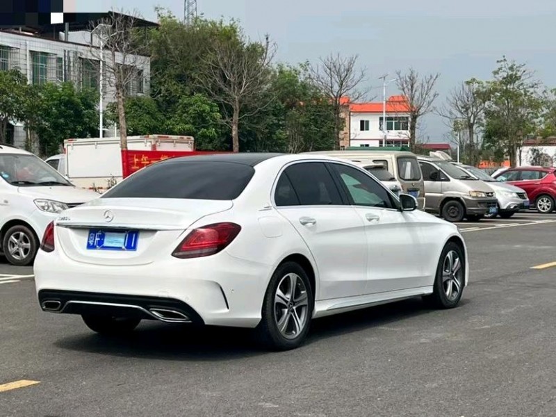 东莞19年奔驰C7