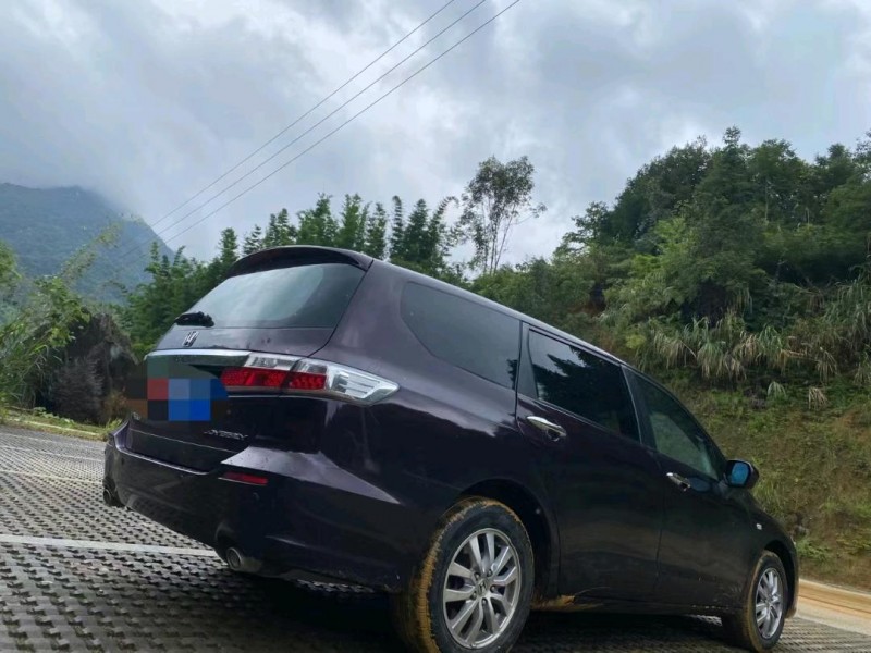 广州13年本田奥德赛7