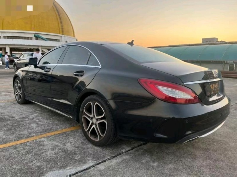 东莞15年奔驰CLS7