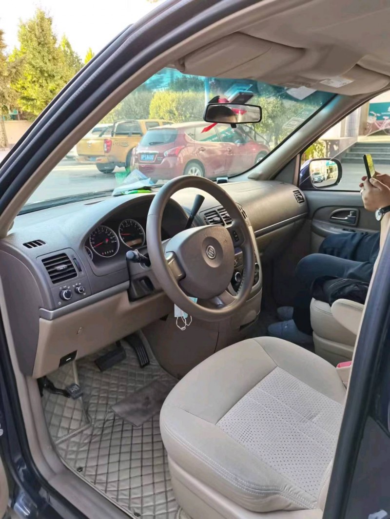 邯郸13年别克陆尊5