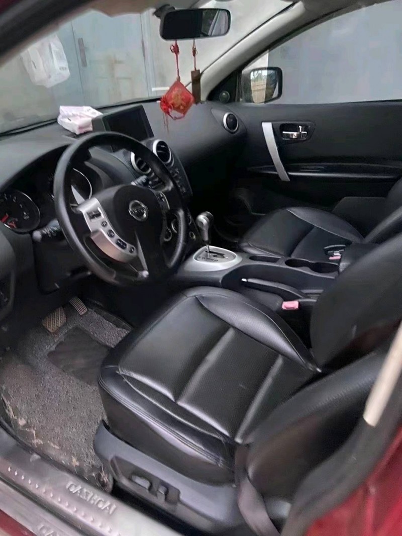 北京14年日产逍客3