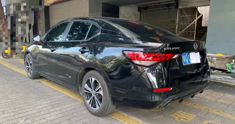 邯郸19年日产轩逸3