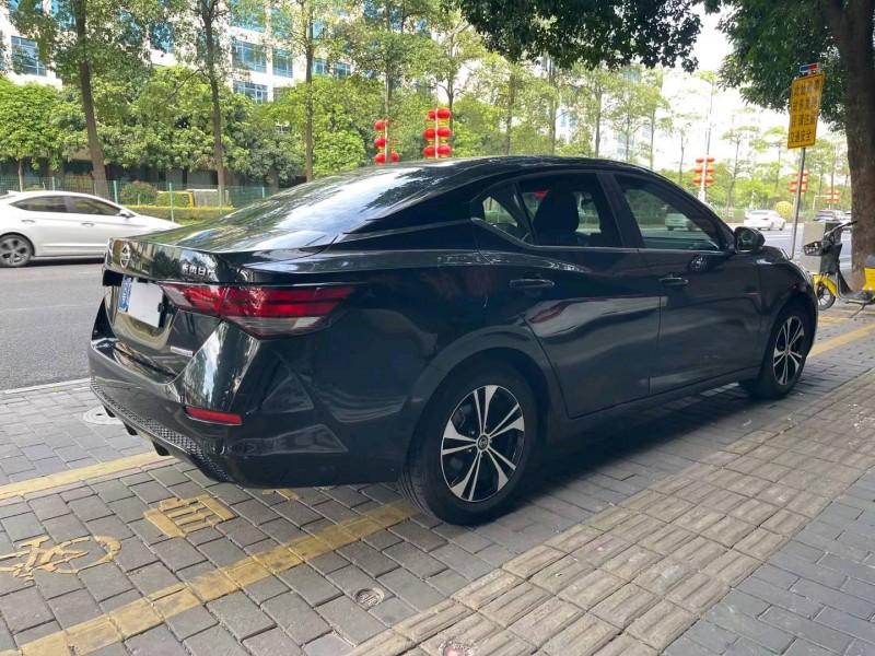 邯郸19年日产轩逸4