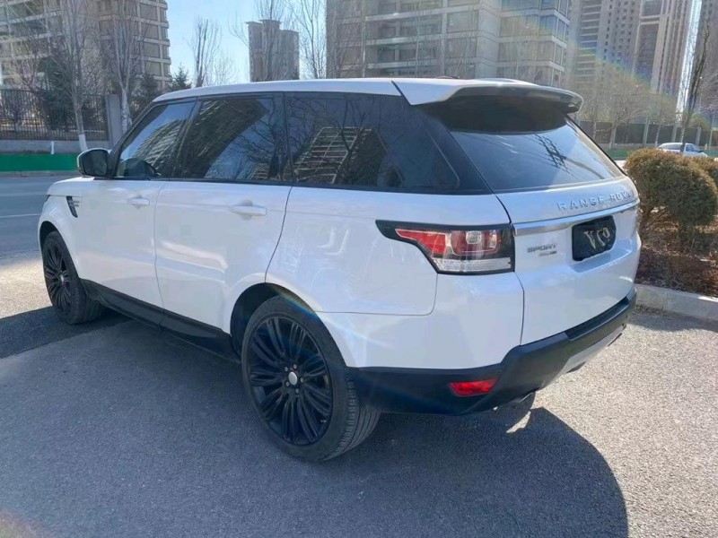 沈阳14年路虎揽胜运动3