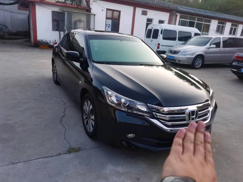 枣庄14年本田雅阁4