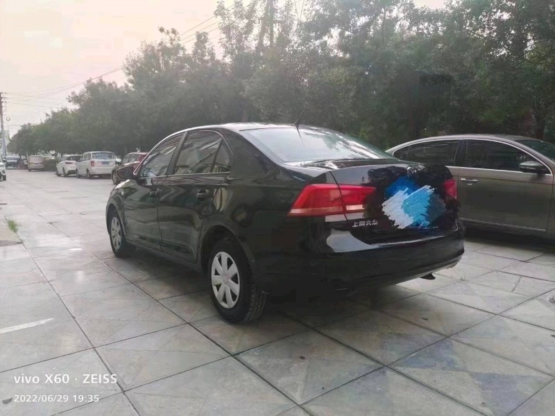 北京14年大众桑塔纳7