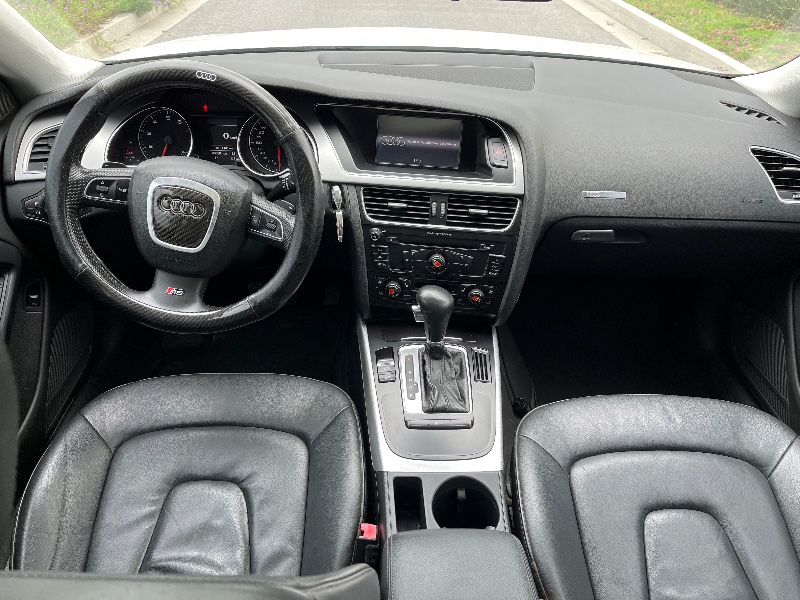 泰州11年奥迪A52