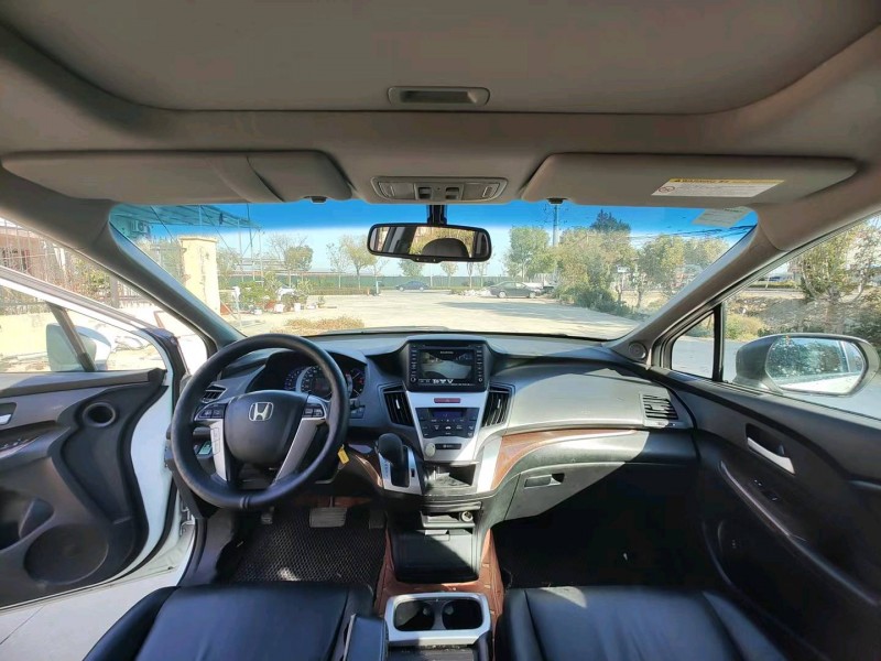 青岛13年本田奥德赛4