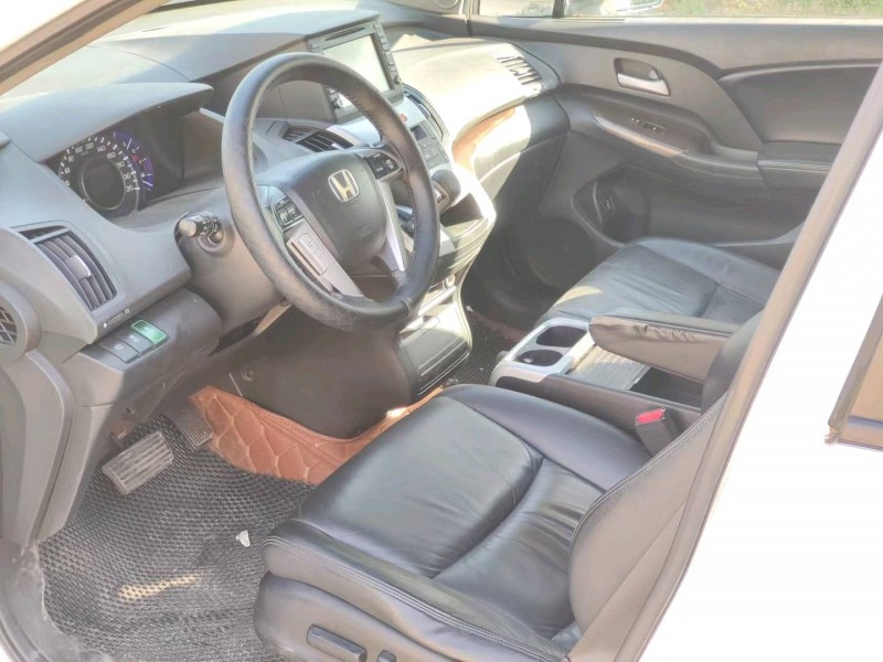 青岛13年本田奥德赛5