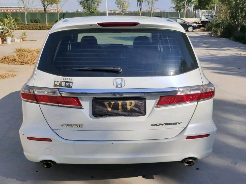 青岛13年本田奥德赛8