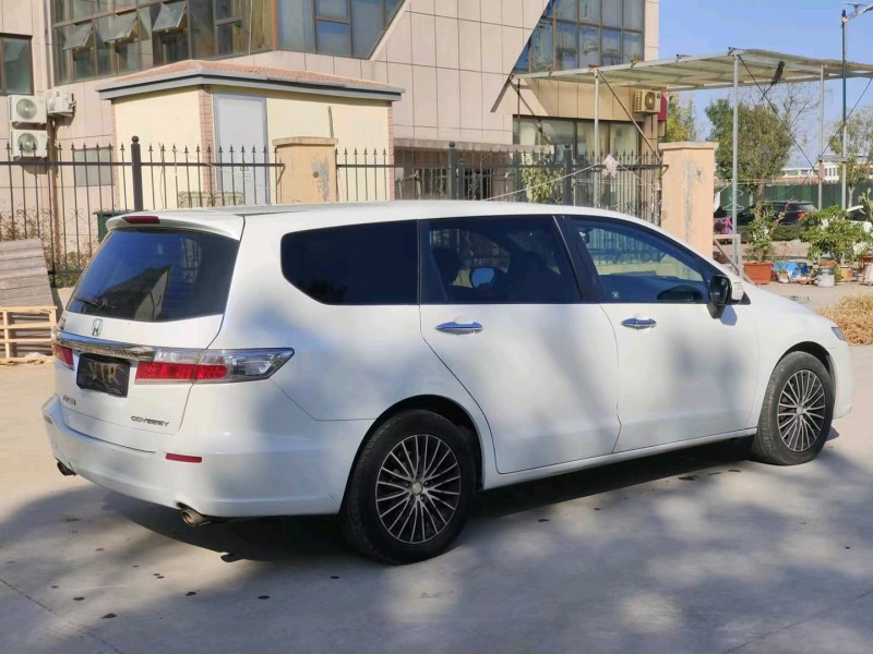 青岛13年本田奥德赛7