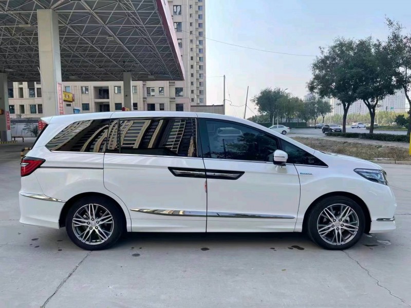 济南21年本田艾力绅4