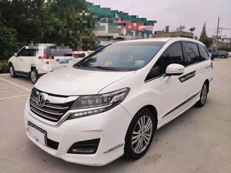 徐州18年本田艾力绅2