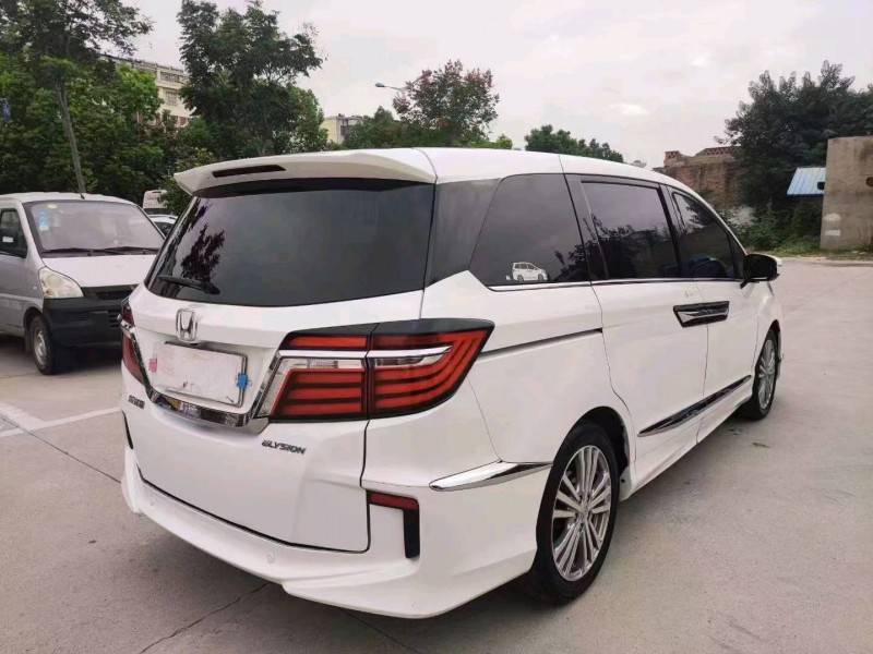 徐州18年本田艾力绅6