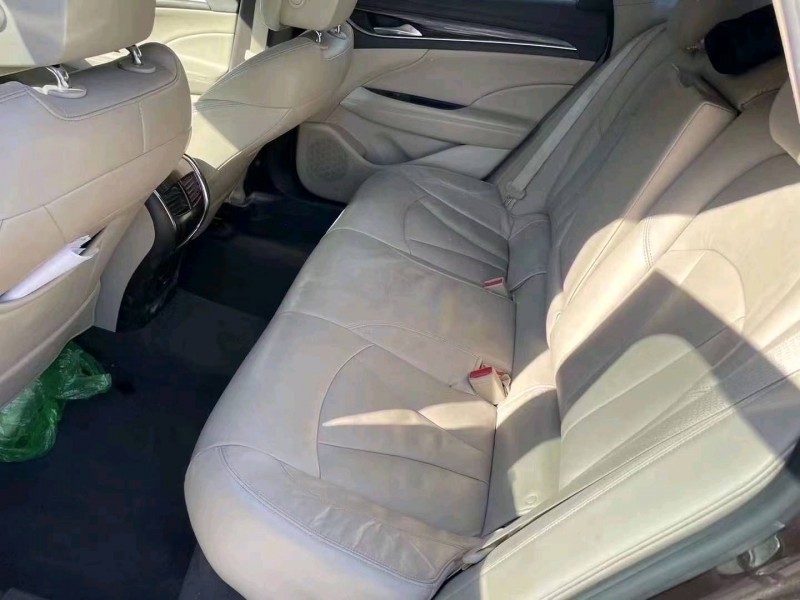 枣庄17年别克君越7