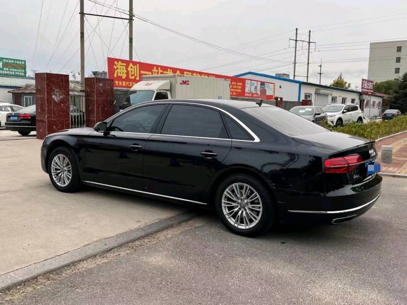 枣庄15年奥迪A8L3