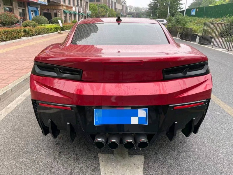 淮南17年雪佛兰科迈罗2