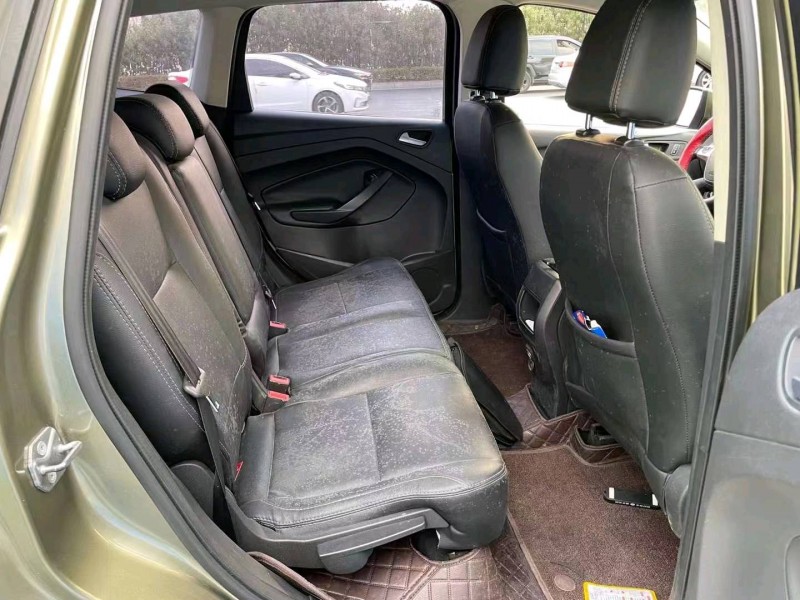 淮南14年福特翼虎9