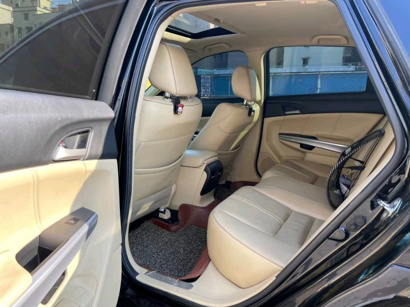 广州13年本田歌诗图9