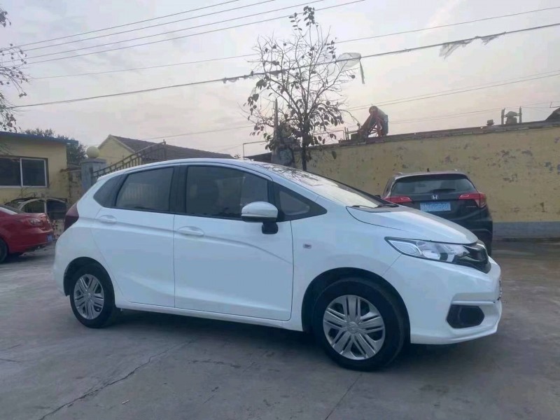 济南19年本田飞度2