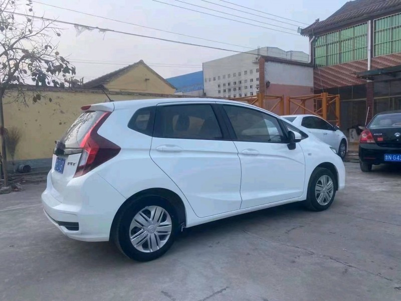 济南19年本田飞度4