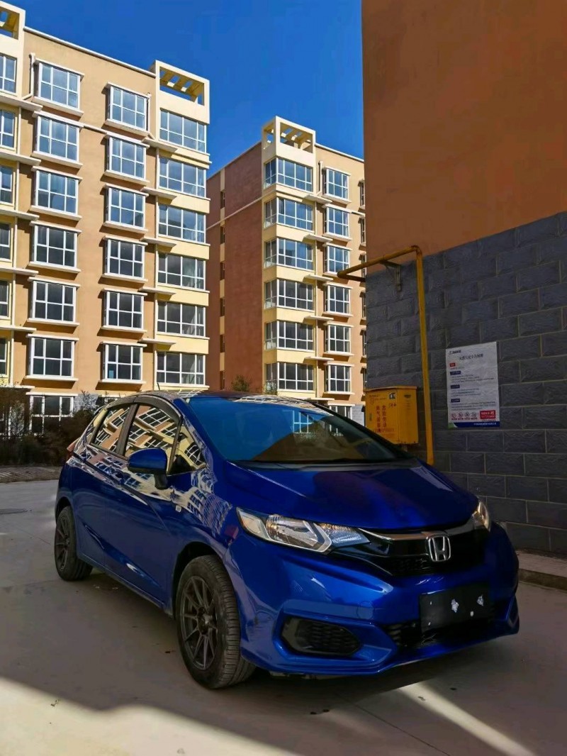 保定18年本田飞度2