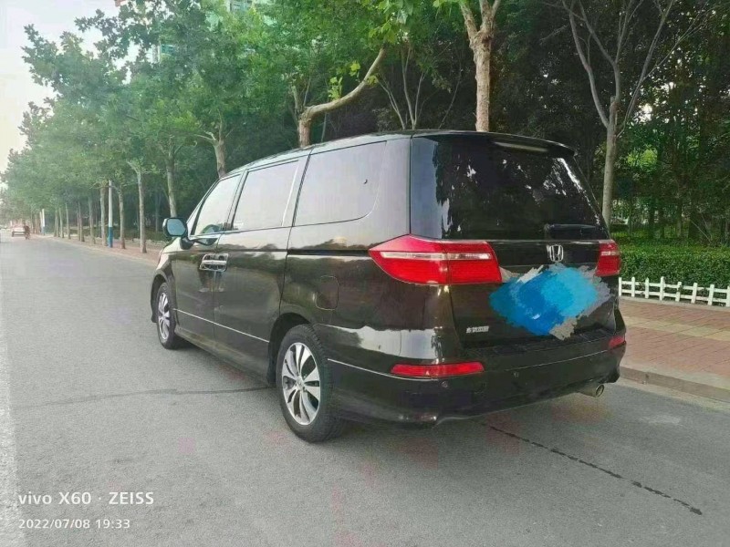 北京15年本田艾力绅7