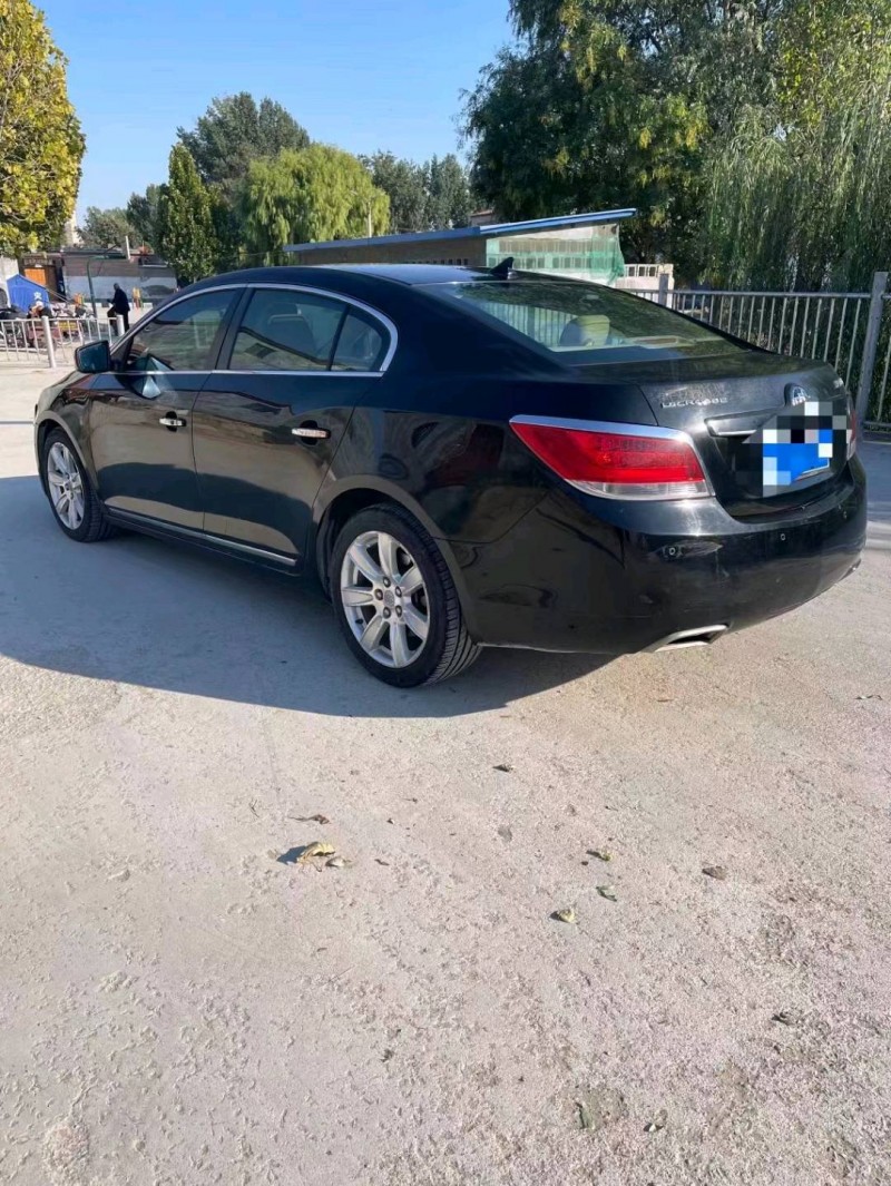 北京13年别克君越4