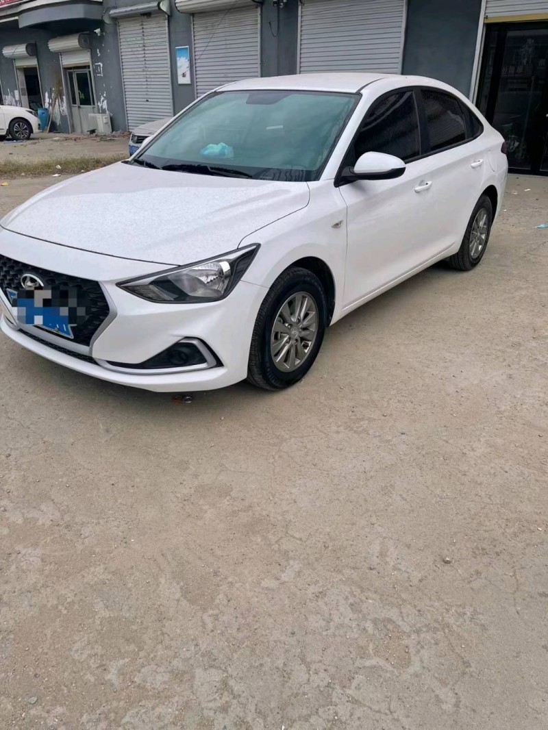 北京19年现代悦动2