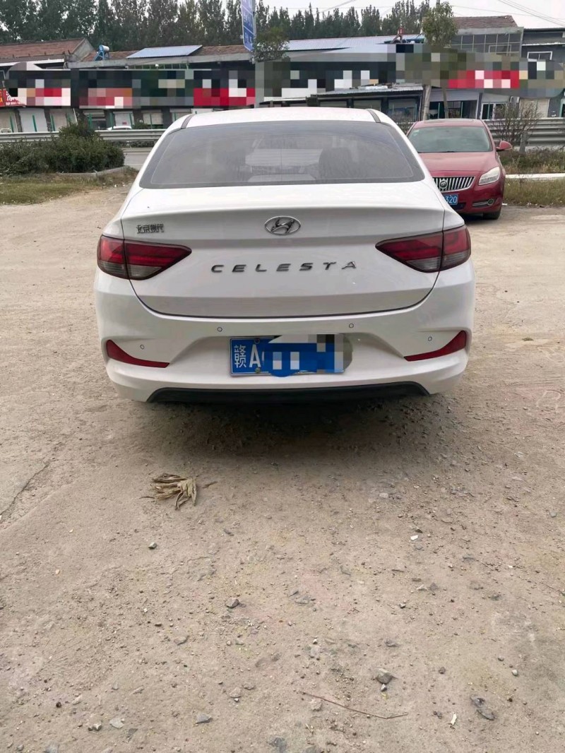 北京19年现代悦动6