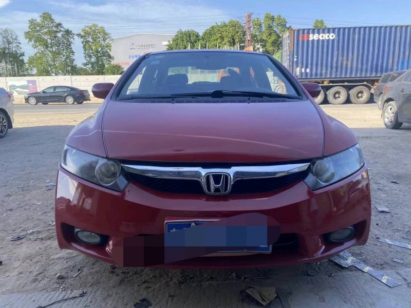 广州10年本田思域1