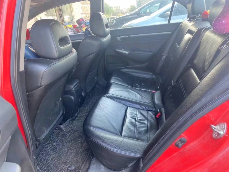 广州10年本田思域4