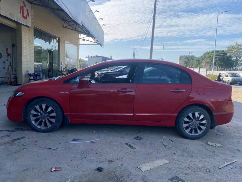 广州10年本田思域8