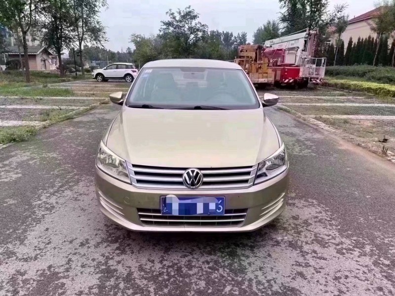 北京14年大众桑塔纳1