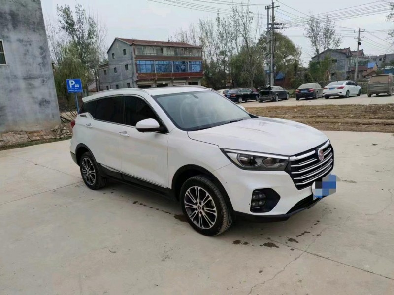 北京19年汉腾汽车X52