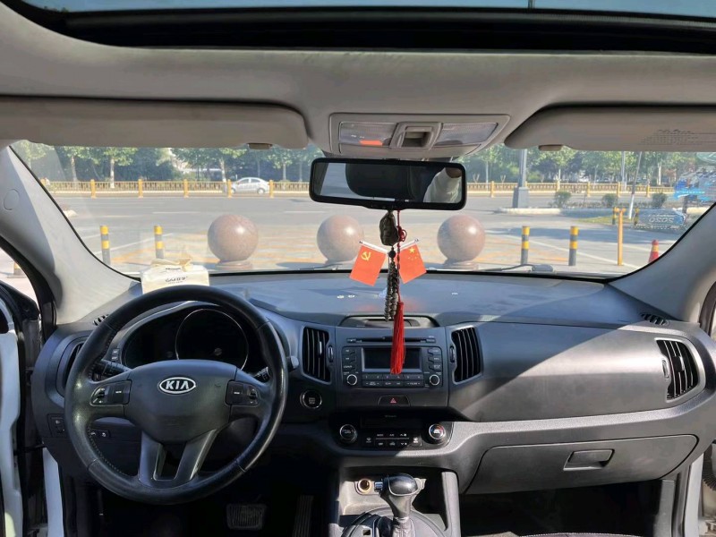 枣庄13年起亚智跑8