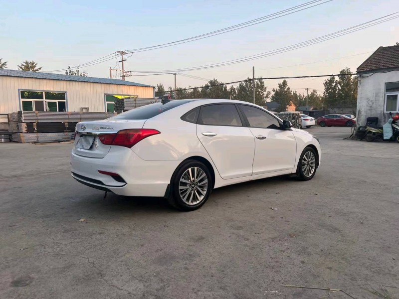 徐州18年现代名图2