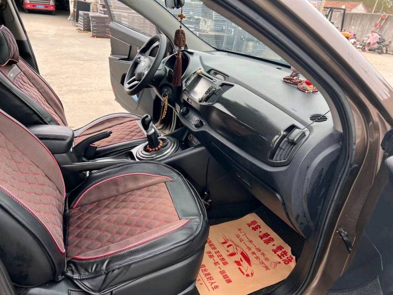 徐州14年起亚智跑3