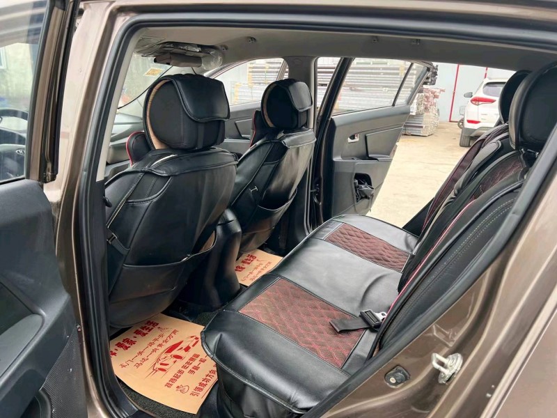 徐州14年起亚智跑5