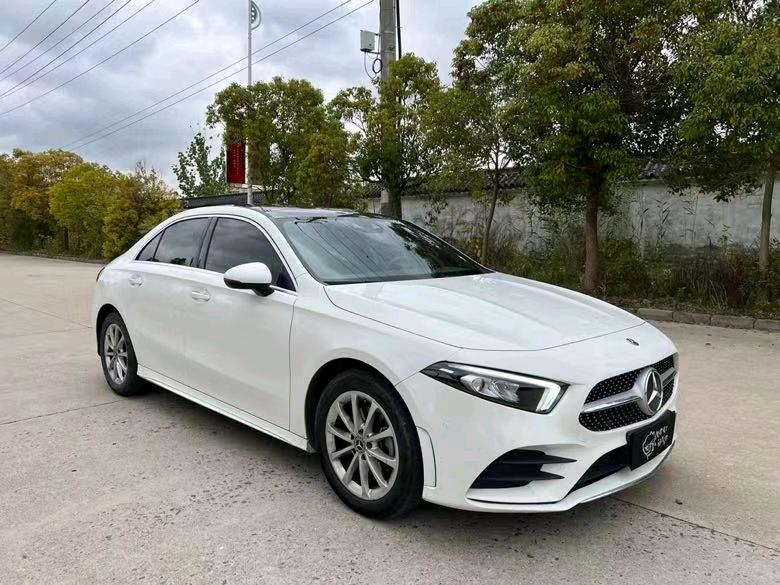 盐城20年奔驰A8